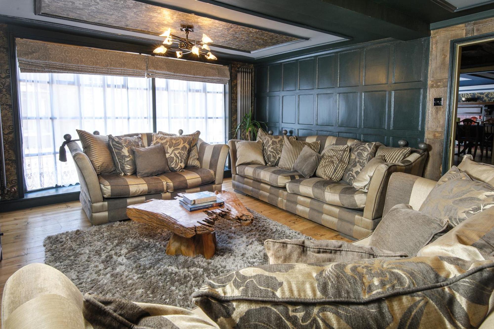 Huge Deluxe 600 Year Old Essex Manor, Hot Tub, Cinema Room, Sky Tv Saffron Walden Exteriör bild
