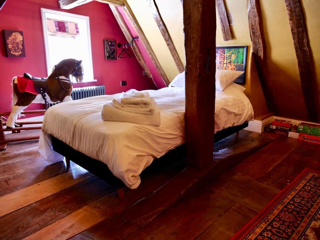 Huge Deluxe 600 Year Old Essex Manor, Hot Tub, Cinema Room, Sky Tv Saffron Walden Exteriör bild
