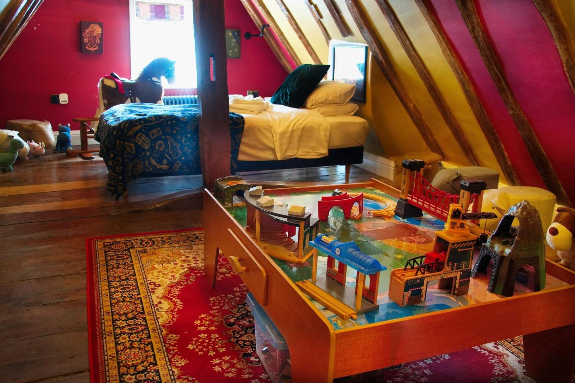 Huge Deluxe 600 Year Old Essex Manor, Hot Tub, Cinema Room, Sky Tv Saffron Walden Exteriör bild