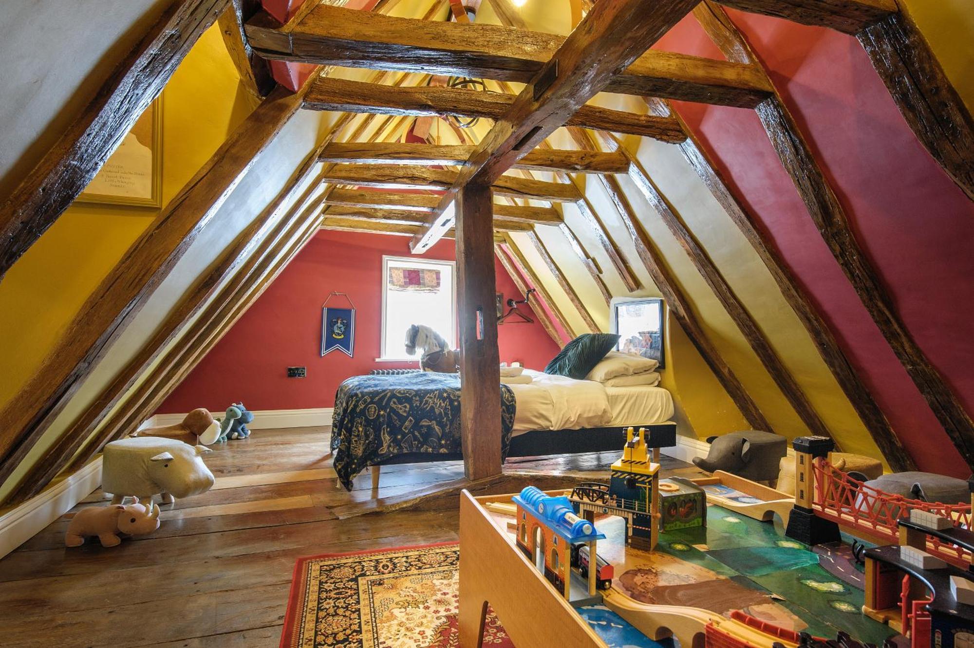 Huge Deluxe 600 Year Old Essex Manor, Hot Tub, Cinema Room, Sky Tv Saffron Walden Exteriör bild