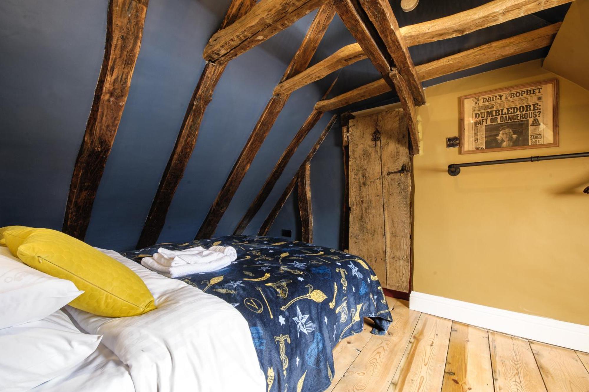 Huge Deluxe 600 Year Old Essex Manor, Hot Tub, Cinema Room, Sky Tv Saffron Walden Exteriör bild